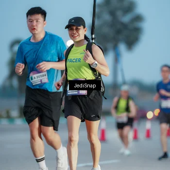 Runner Photo 7518989