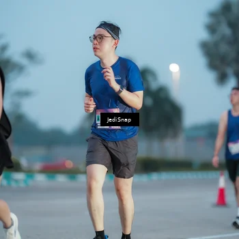 Runner Photo 7519001