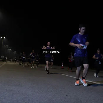 Runner Photo 7519012