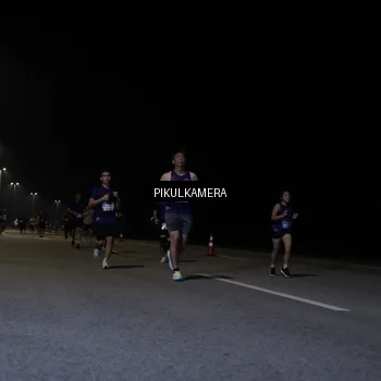 Runner Photo 7519050
