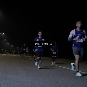 Runner Photo 7519052