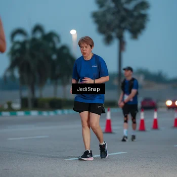 Runner Photo 7519066