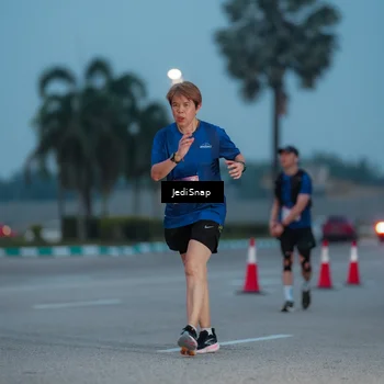 Runner Photo 7519069