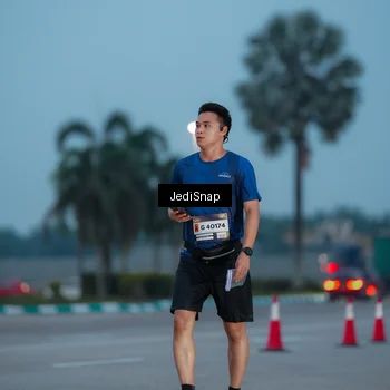 Runner Photo 7519114