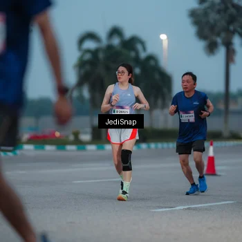 Runner Photo 7519119