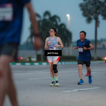Runner Photo 7519121