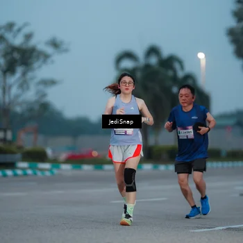 Runner Photo 7519134