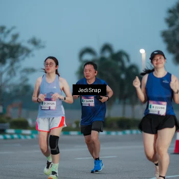 Runner Photo 7519142