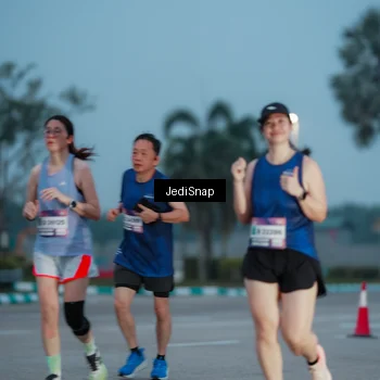 Runner Photo 7519143