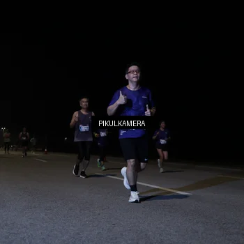 Runner Photo 7519144