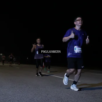 Runner Photo 7519149