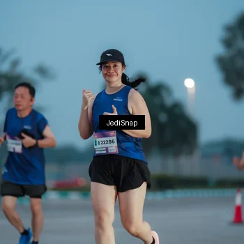 Runner Photo 7519152