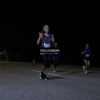 Runner Photo 7519154