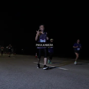 Runner Photo 7519155