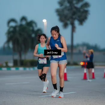 Runner Photo 7519161