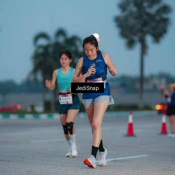 Runner Photo 7519163