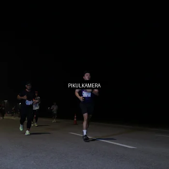 Runner Photo 7519165