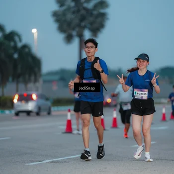 Runner Photo 7519189