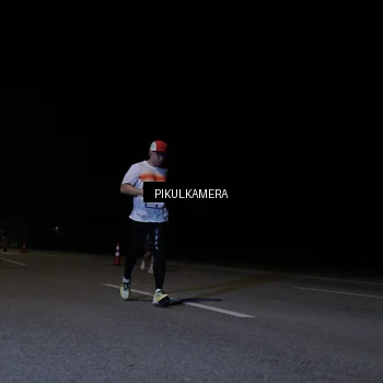 Runner Photo 7519201