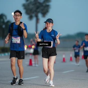 Runner Photo 7519211