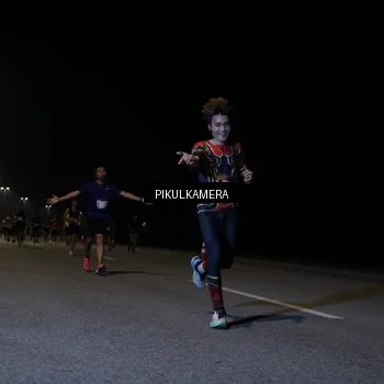 Runner Photo 7519233