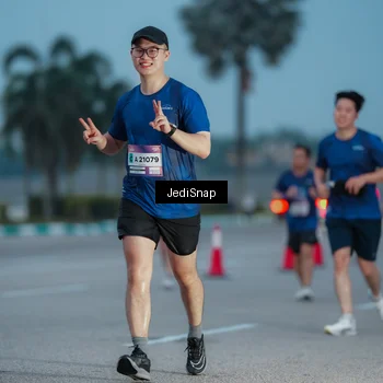 Runner Photo 7519252