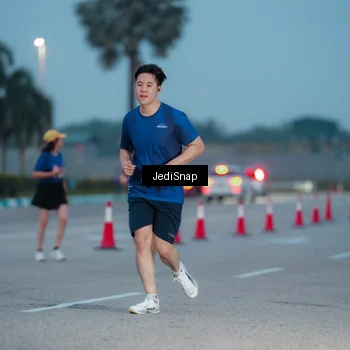 Runner Photo 7519255