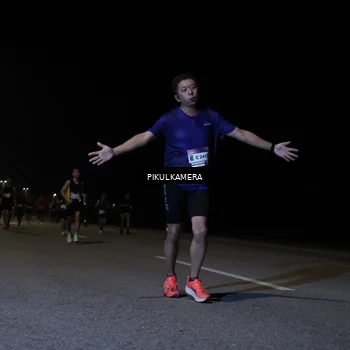 Runner Photo 7519261
