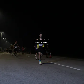 Runner Photo 7519262