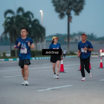 Runner Photo 7519269