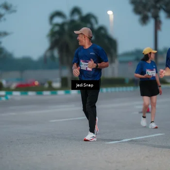 Runner Photo 7519282