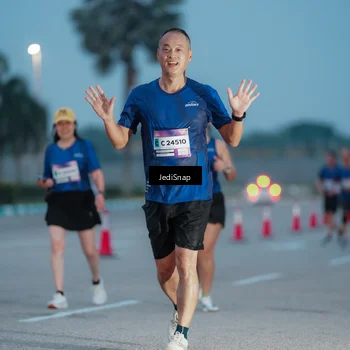 Runner Photo 7519290