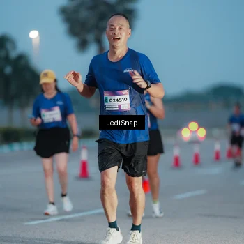 Runner Photo 7519297
