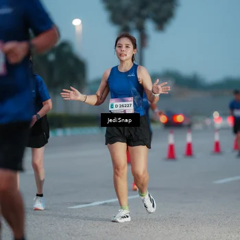 Runner Photo 7519300
