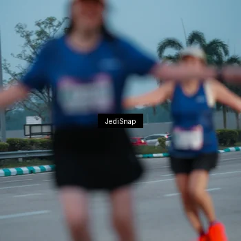 Runner Photo 7519337