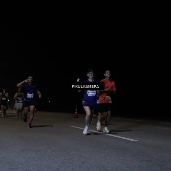 Runner Photo 7519350