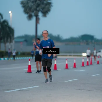 Runner Photo 7519360