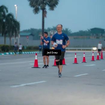Runner Photo 7519362