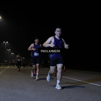 Runner Photo 7519373