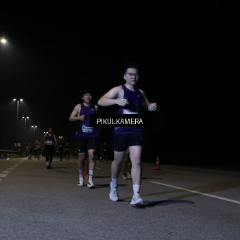 Runner Photo 7519374