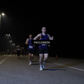 Runner Photo 7519375