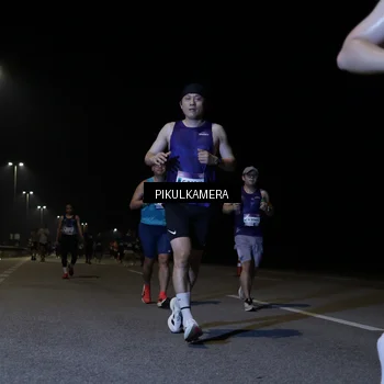 Runner Photo 7519379