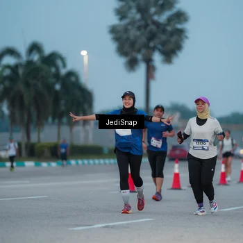 Runner Photo 7519389