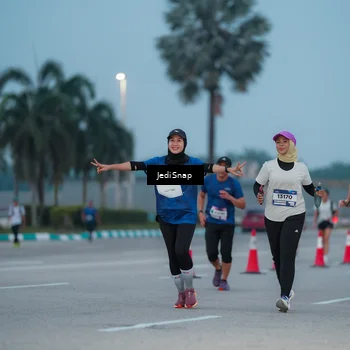 Runner Photo 7519398