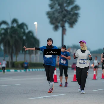 Runner Photo 7519399