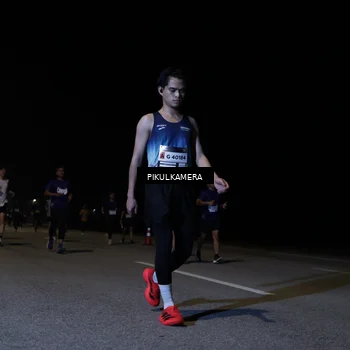 Runner Photo 7519408