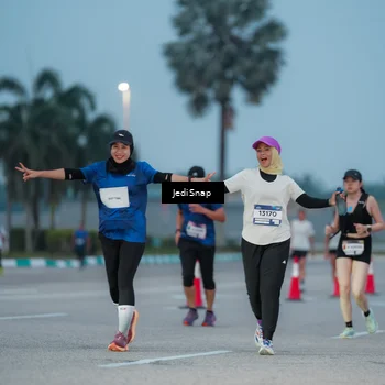 Runner Photo 7519410