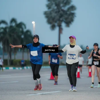 Runner Photo 7519411
