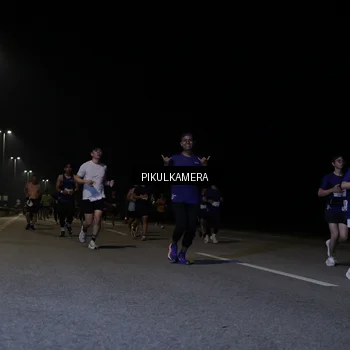 Runner Photo 7519418