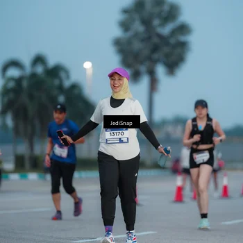 Runner Photo 7519424